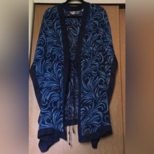 Beach Cover up Avenue brand size 18/20 In a sheer material, A duster style